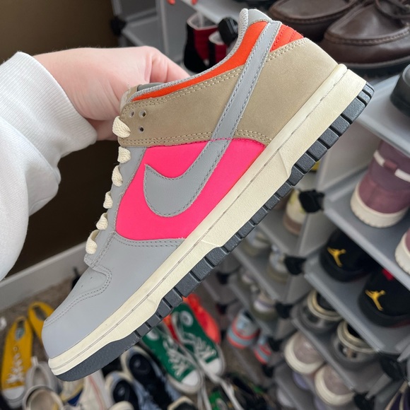 Vintage 2007 Nike Dunk Low, Womens 7, Medium Grey Laser Pink Tweed - Picture 5 of 12